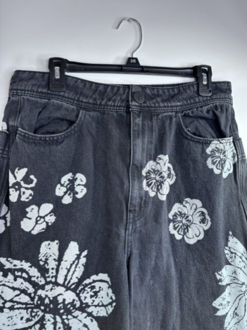 We The Free Free People Talia Wide Leg High Rise Floral Print Black Jeans Sz 32 - Picture 5 of 11